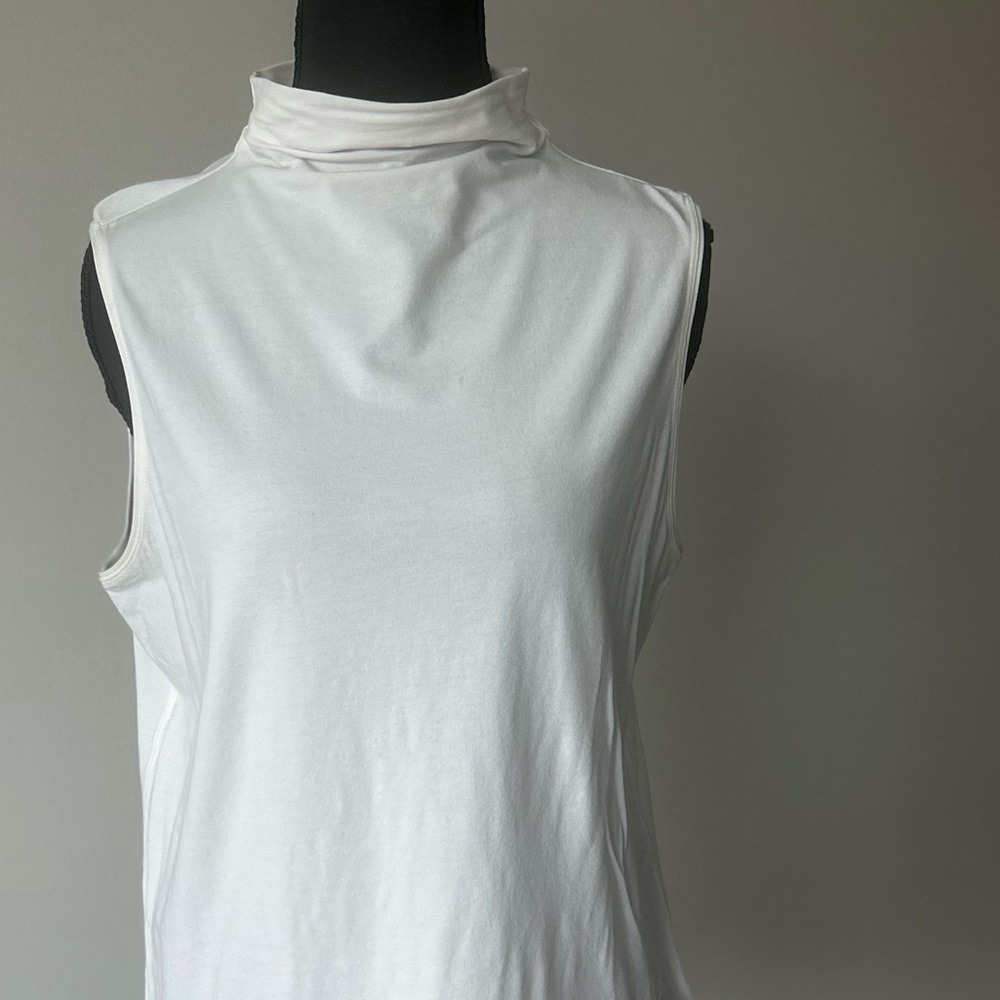 Athleta White Sleeveless Mock Neck Tank | Size S